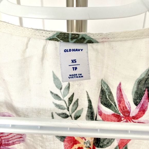 Wrap-Around Short Sleeve Floral Blouse - Linen - XS - Picture 9 of 9